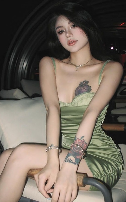 Descubre la pasión y seducción con Nerea Gata 1 Mis Fotos