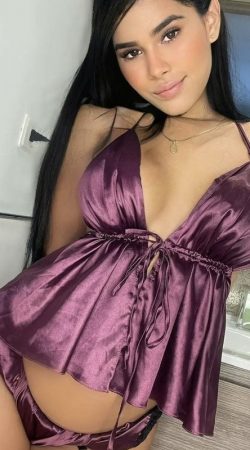 Romina Delicada el placer que siempre has deseado